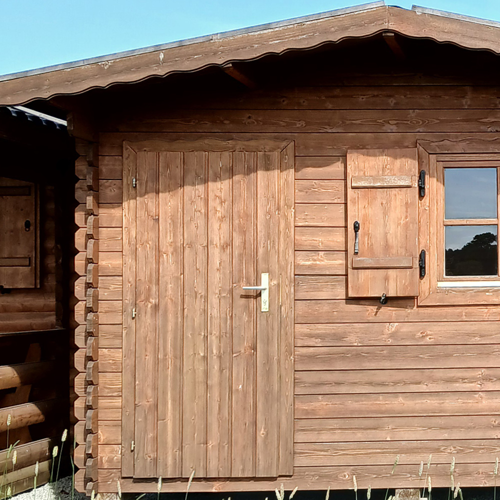 Blockhaus-Serie-2-Raum-Haus-2